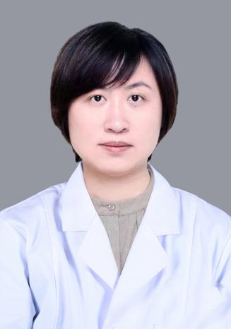 劉慧  白內(nèi)障玻切高階中心主任